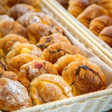 מלון Gioberti 4*