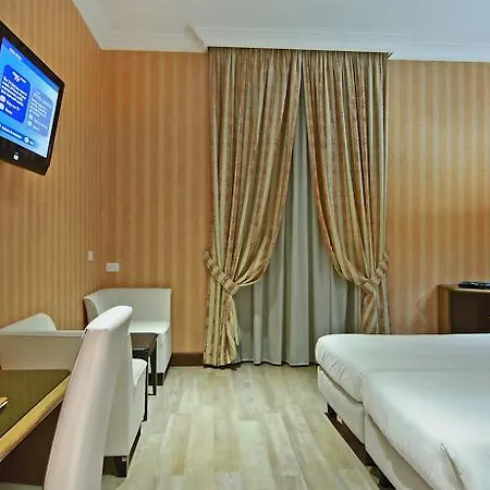 Gioberti מלון 4*