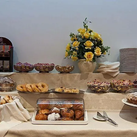 지오베르티 호텔 4*